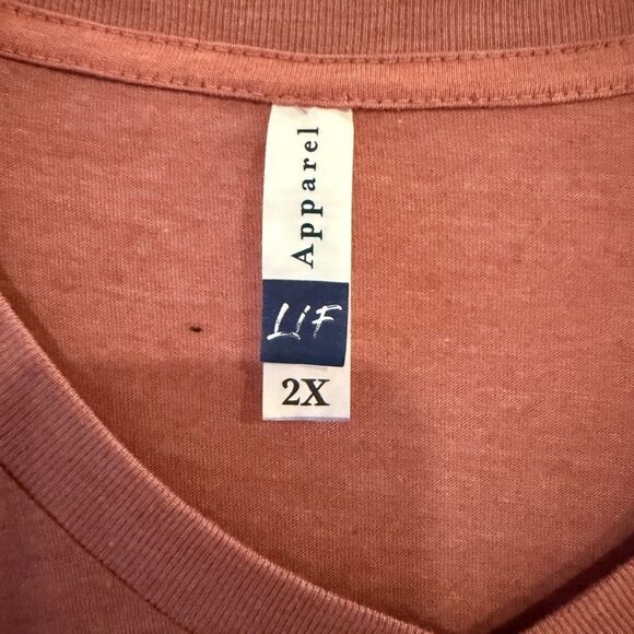 Consider the wildflowers shirt - Picture 4 of 6